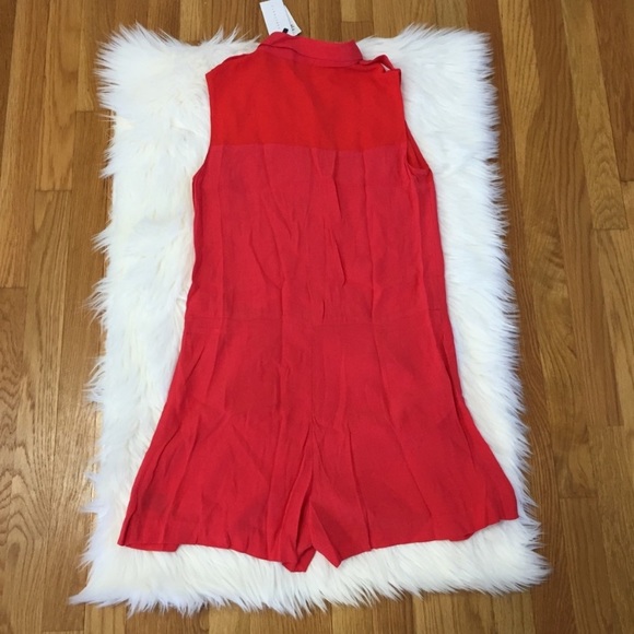 Sanctuary Coral Red Sleeveless Romper. - Picture 3 of 7